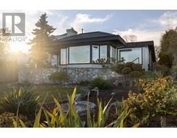 2532 Esplanade, oak bay, British Columbia