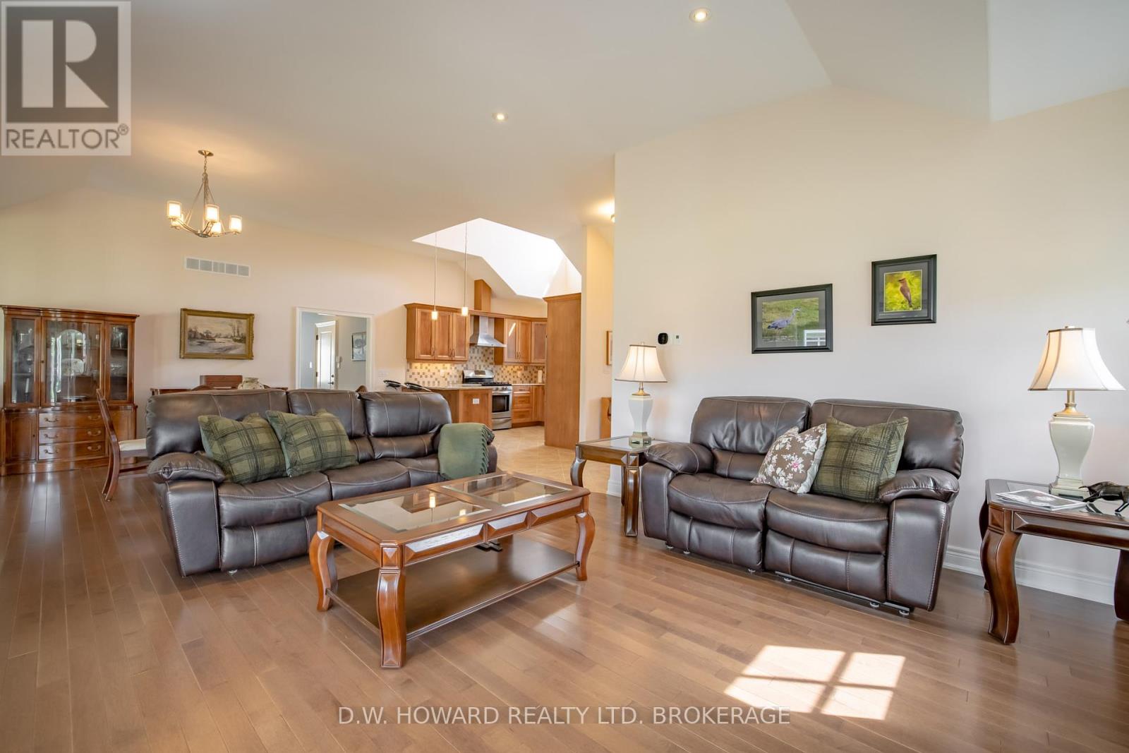 3458 Trillium Crescent, Fort Erie, Ontario  L0S 1N0 - Photo 13 - X12002586