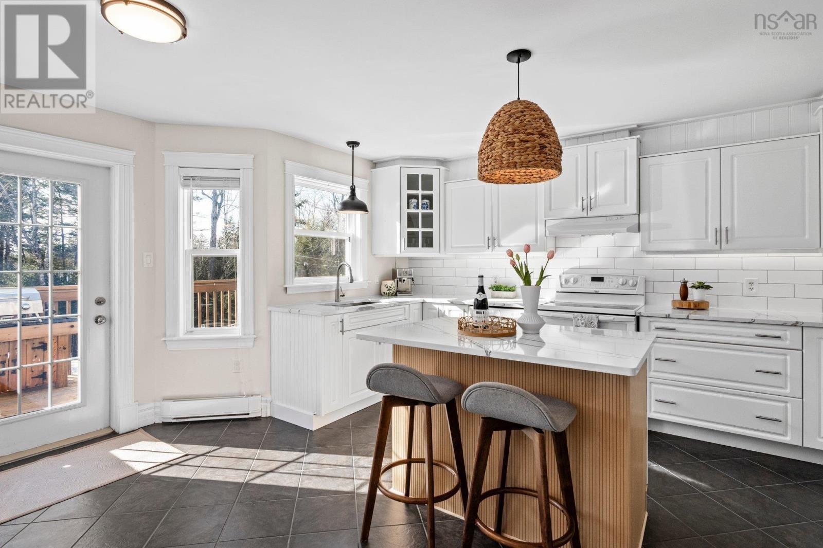 71 Cranley Road, Lucasville, Nova Scotia  B4B 0C4 - Photo 11 - 202504200