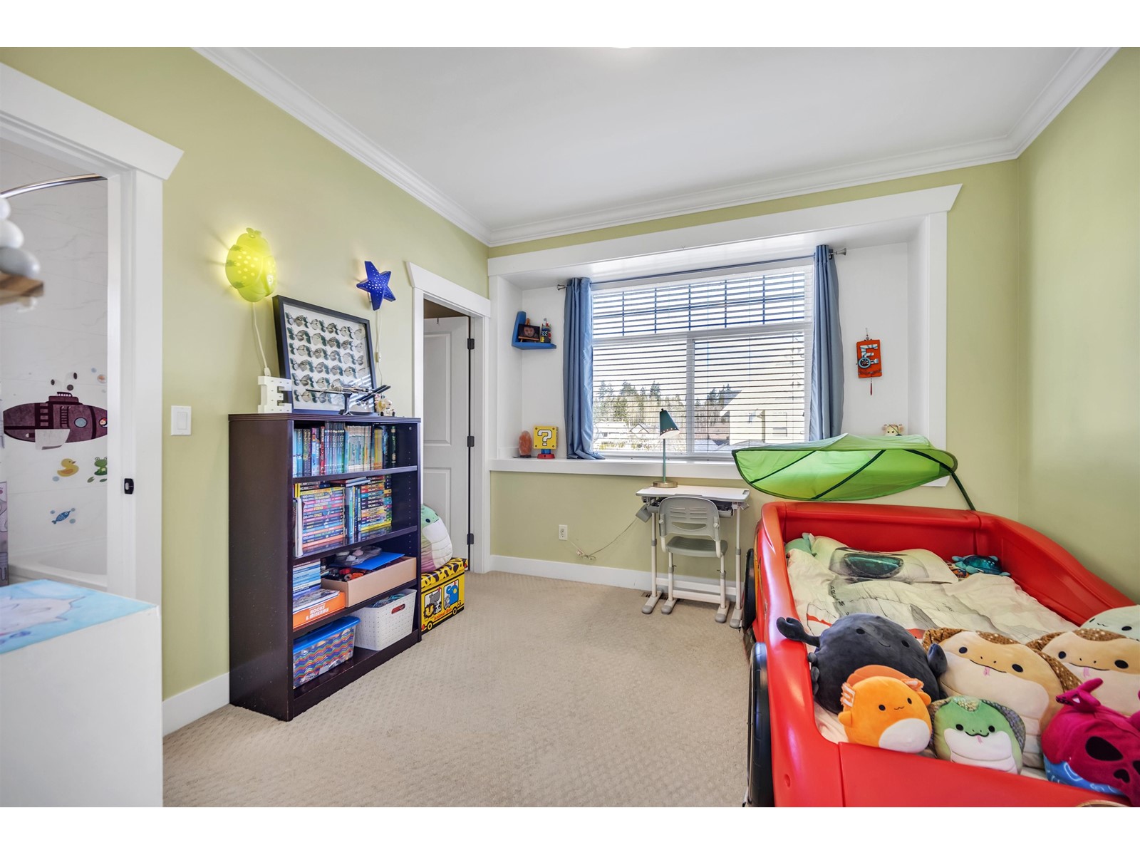 17402 2b Avenue, Surrey, British Columbia  V3Z 6R9 - Photo 8 - R2974026