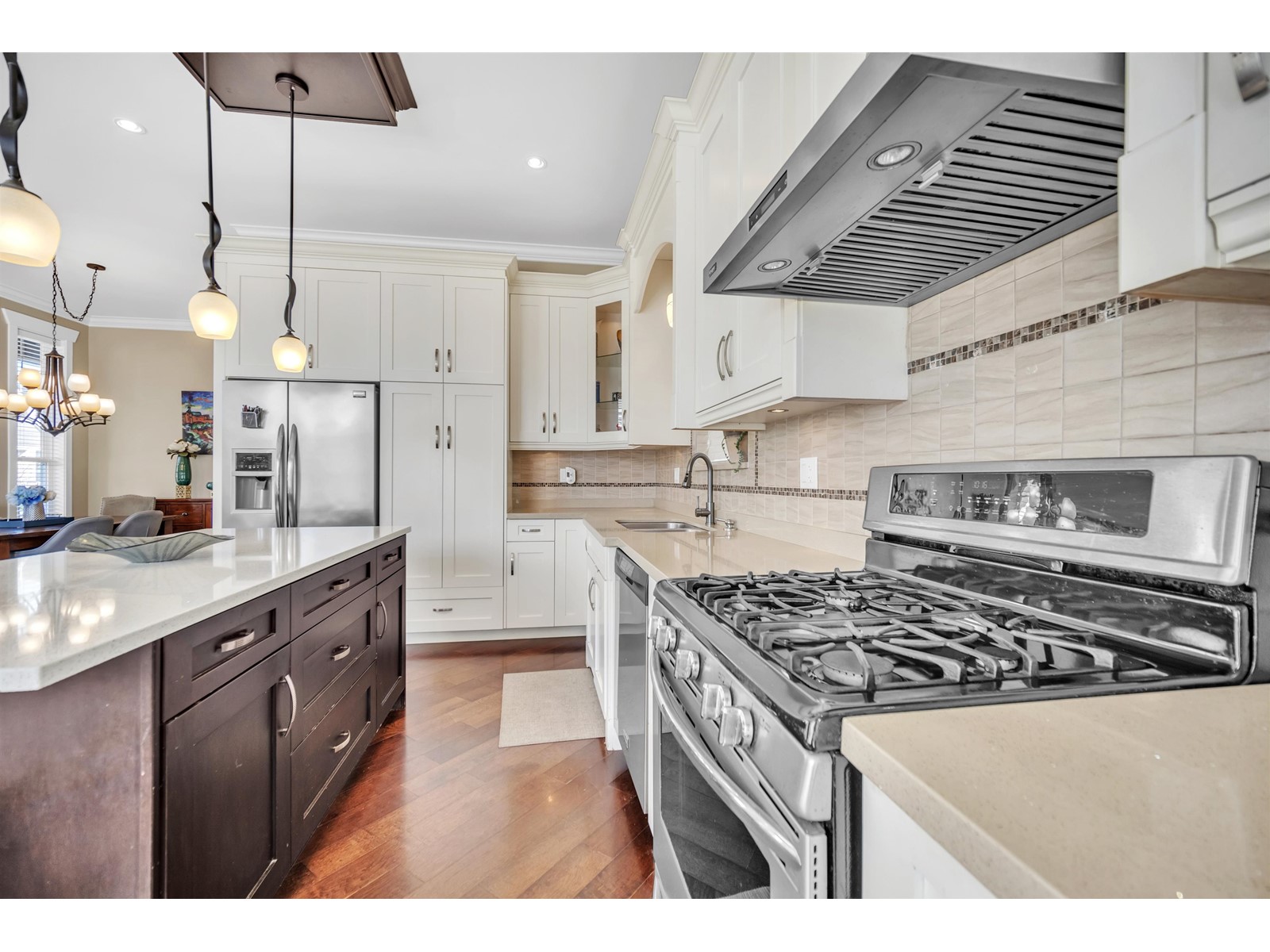 Property at 17402 2B AVENUE image 3
