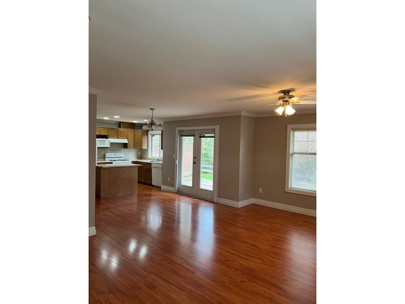 Property at 48 6887 SHEFFIELD WAY image 5