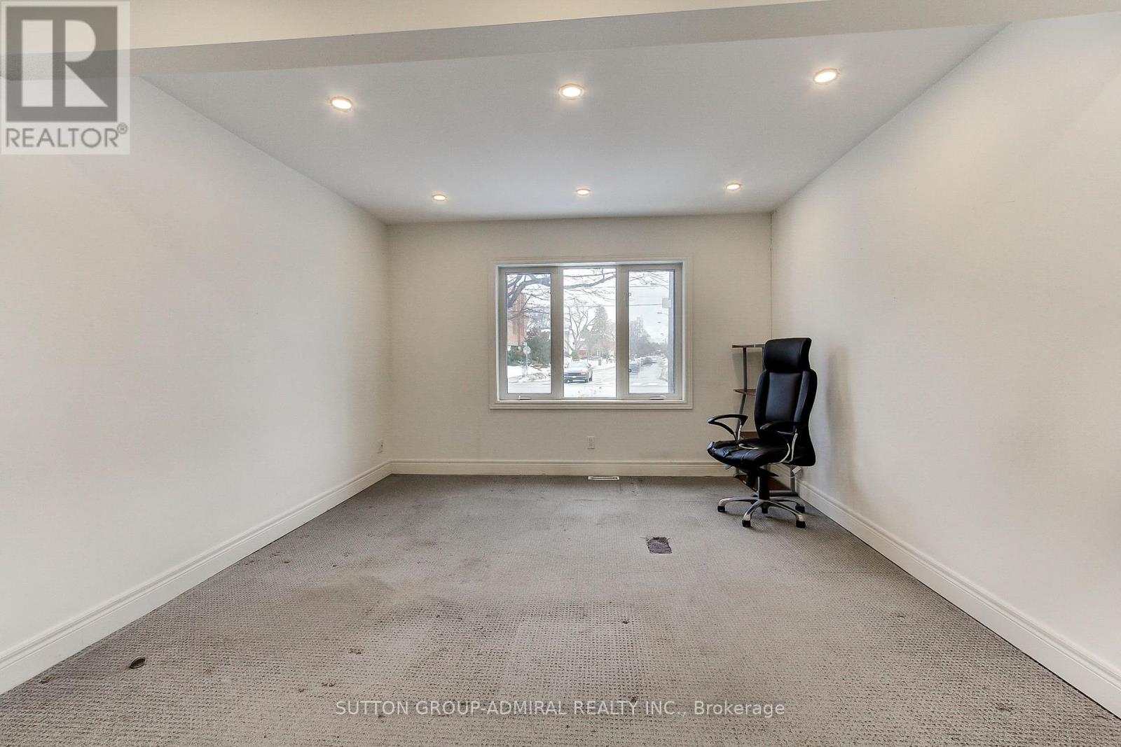 187 Finch Avenue W, Toronto (Willowdale West), Ontario  M2R 1M2 - Photo 11 - C12002628