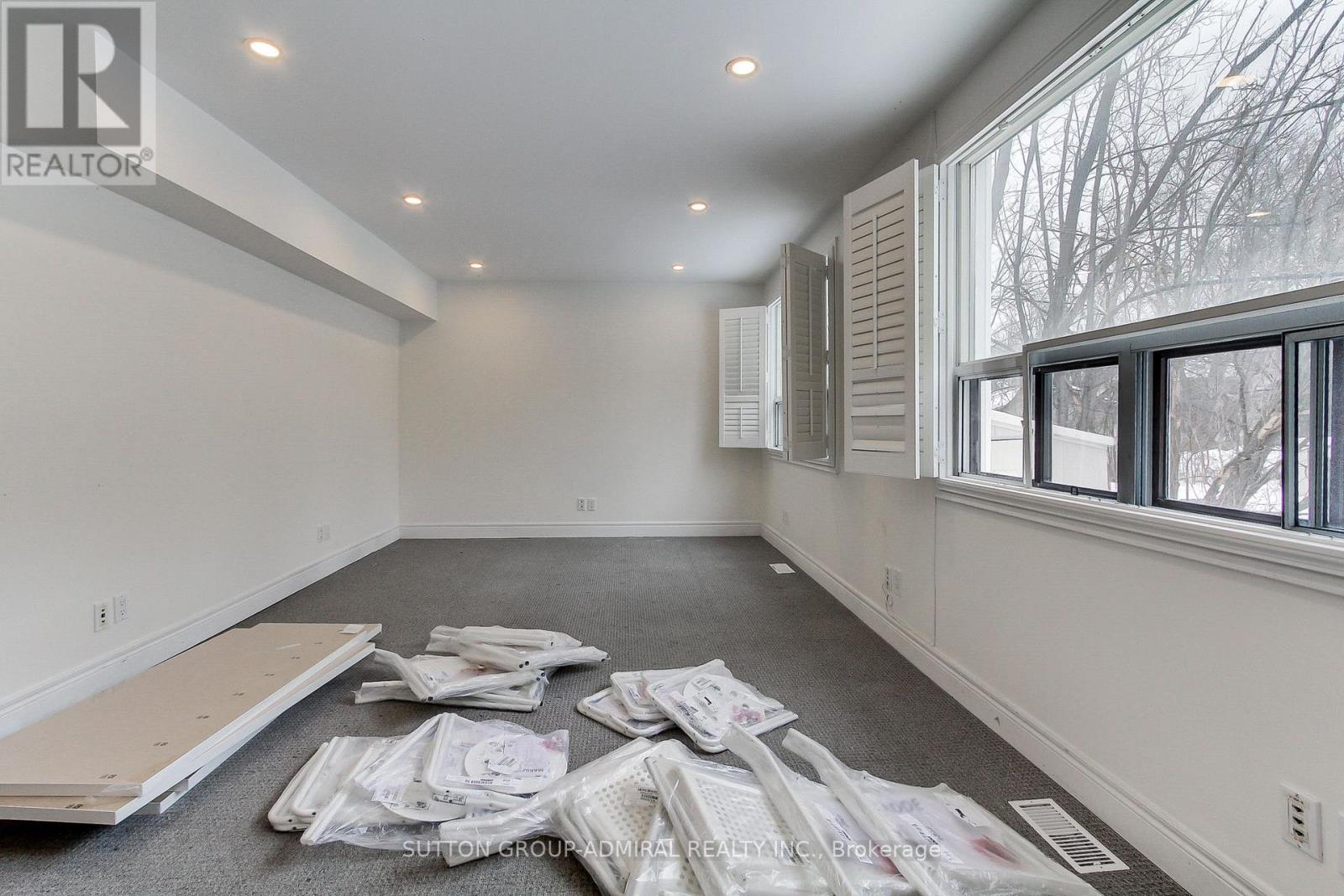 187 Finch Avenue W, Toronto (Willowdale West), Ontario  M2R 1M2 - Photo 19 - C12002628