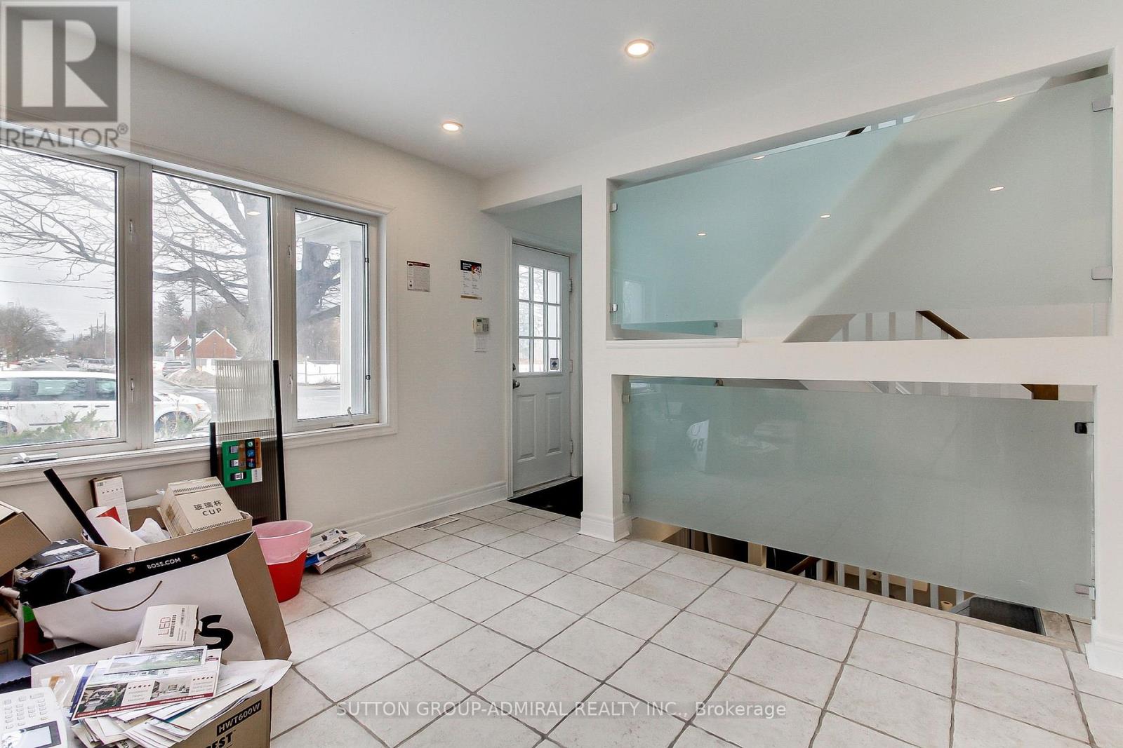 187 Finch Avenue W, Toronto (Willowdale West), Ontario  M2R 1M2 - Photo 8 - C12002628