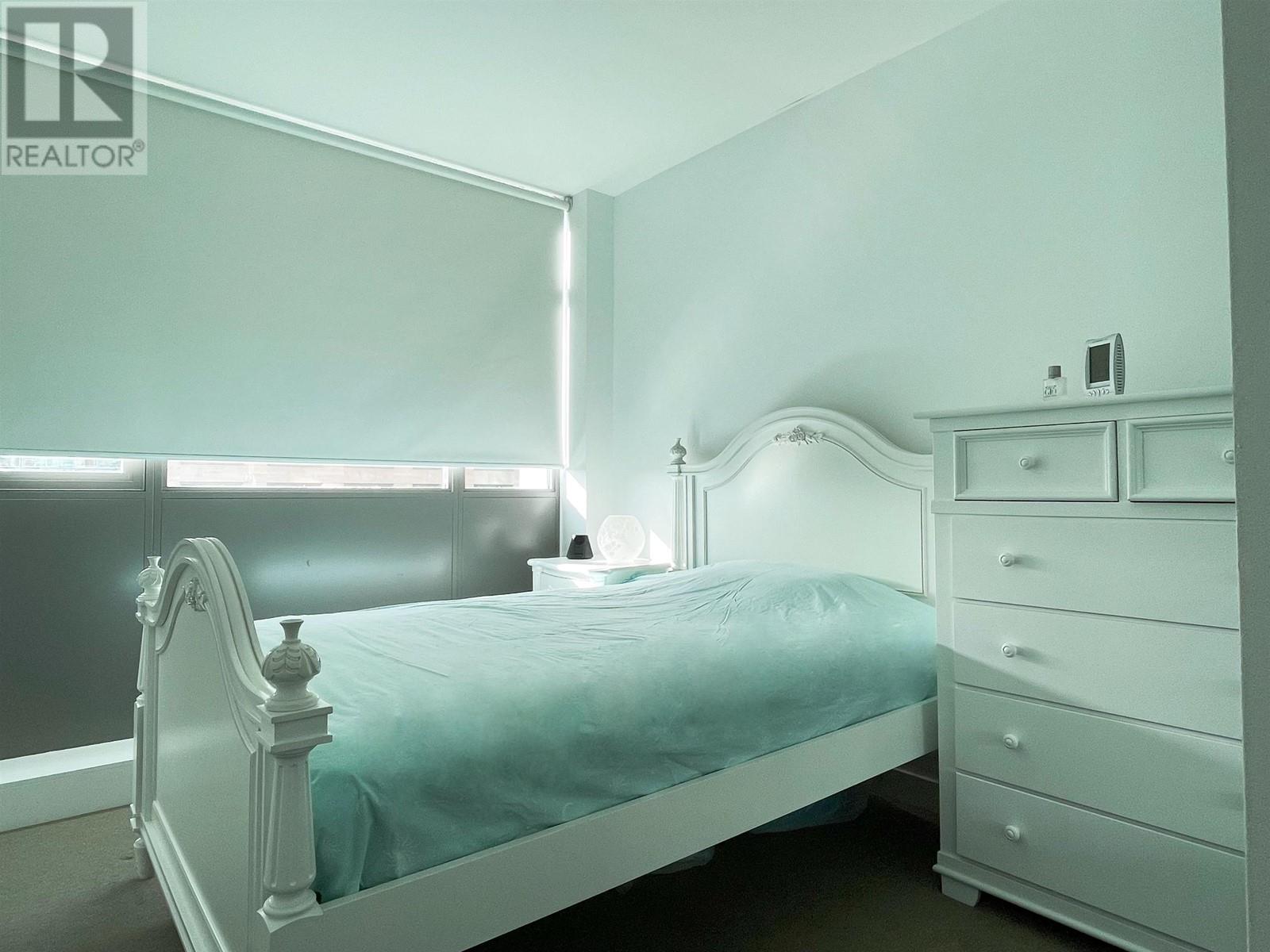 Listing Picture 12 of 17 : 902 5782 BERTON AVENUE, Vancouver / 溫哥華 - 魯藝地產 Yvonne Lu Group - MLS Medallion Club Member