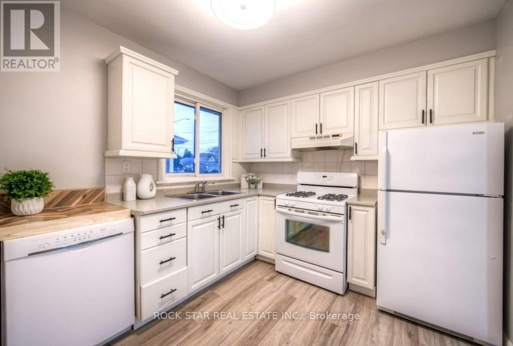 Main - 649 Upper Sherman Avenue, Hamilton, Ontario  L8V 3M4 - Photo 6 - X12002632