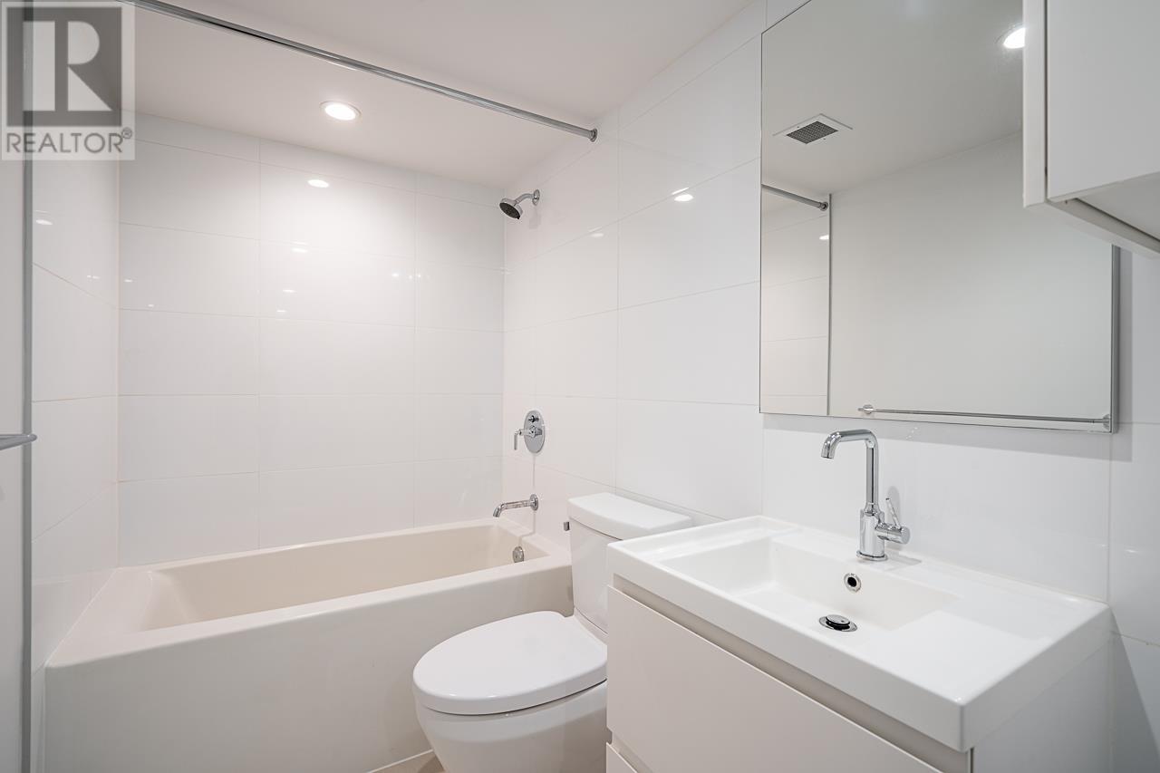 606 1133 Hornby Street, Vancouver, British Columbia  V6Z 1W1 - Photo 12 - R2970542