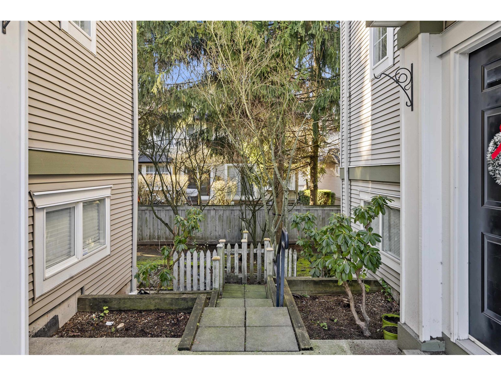 Property at 34 9559 130A STREET image 5