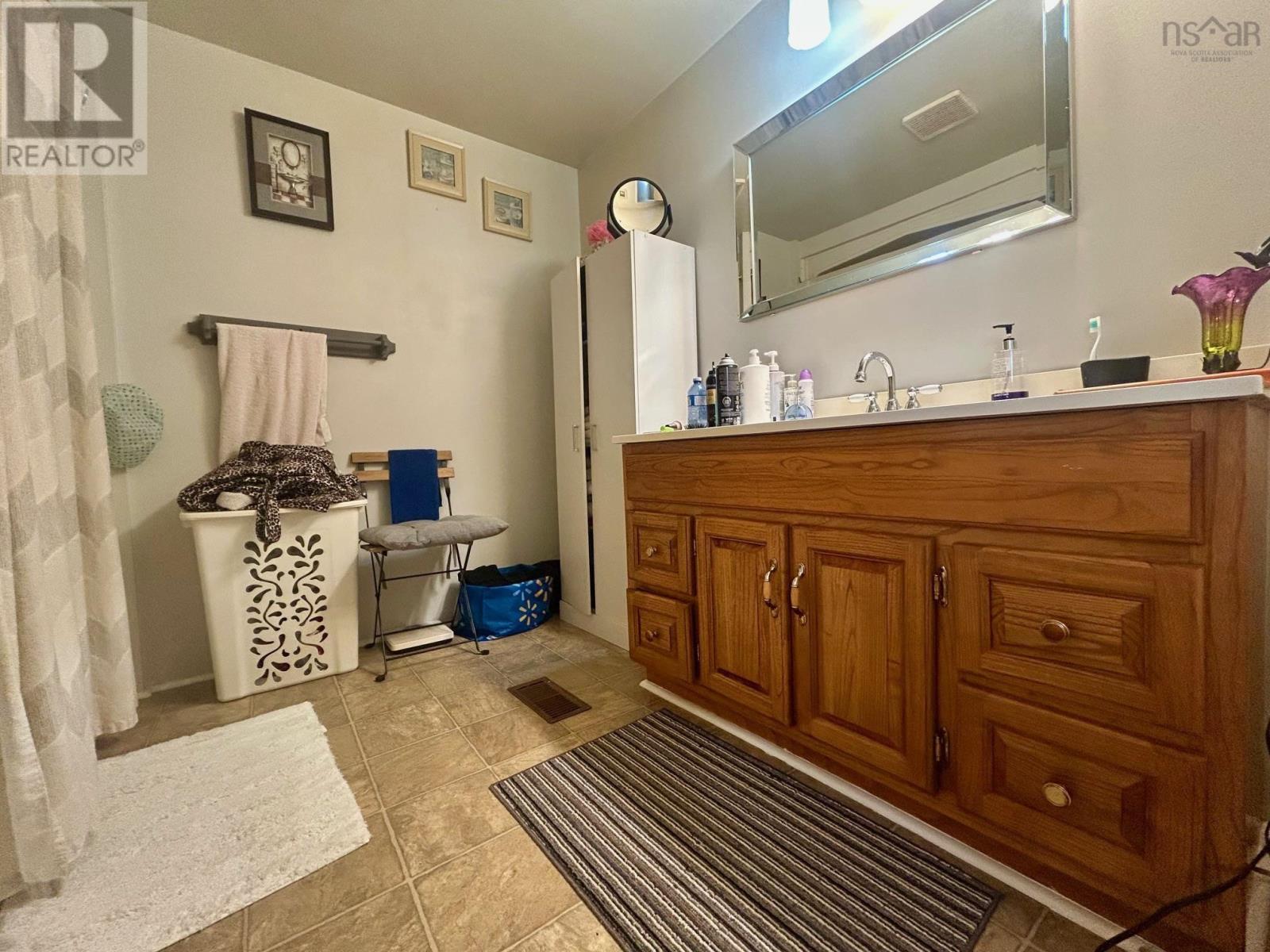 5982 Stellarton Trafalgar Road, Riverton, Nova Scotia  B0K 1S0 - Photo 18 - 202504182