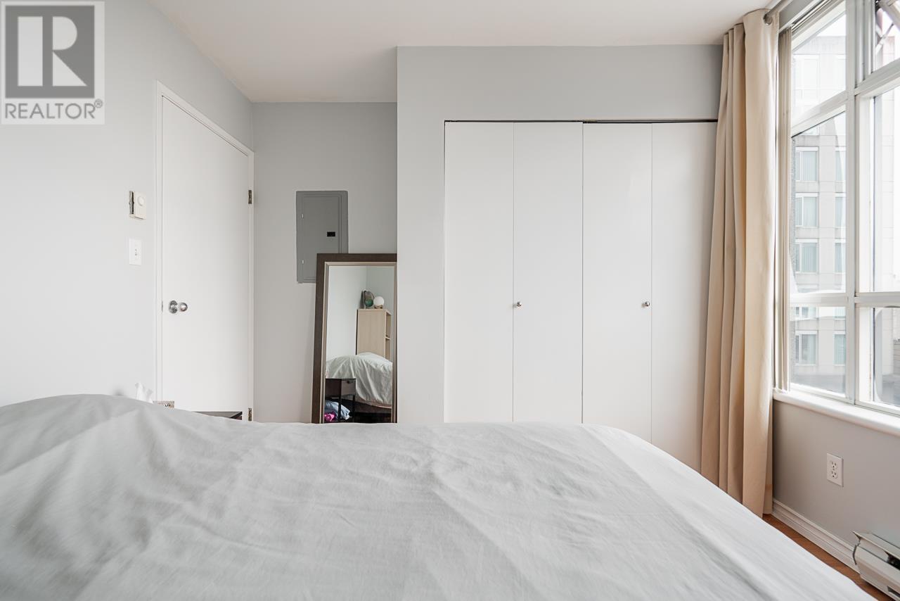 1907 438 Seymour Street, Vancouver, British Columbia  V6B 6H4 - Photo 13 - R2973961