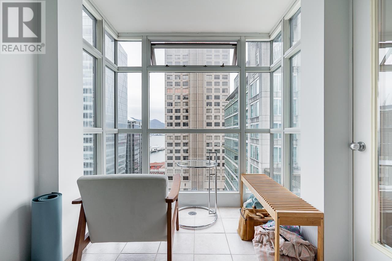 1907 438 Seymour Street, Vancouver, British Columbia  V6B 6H4 - Photo 15 - R2973961