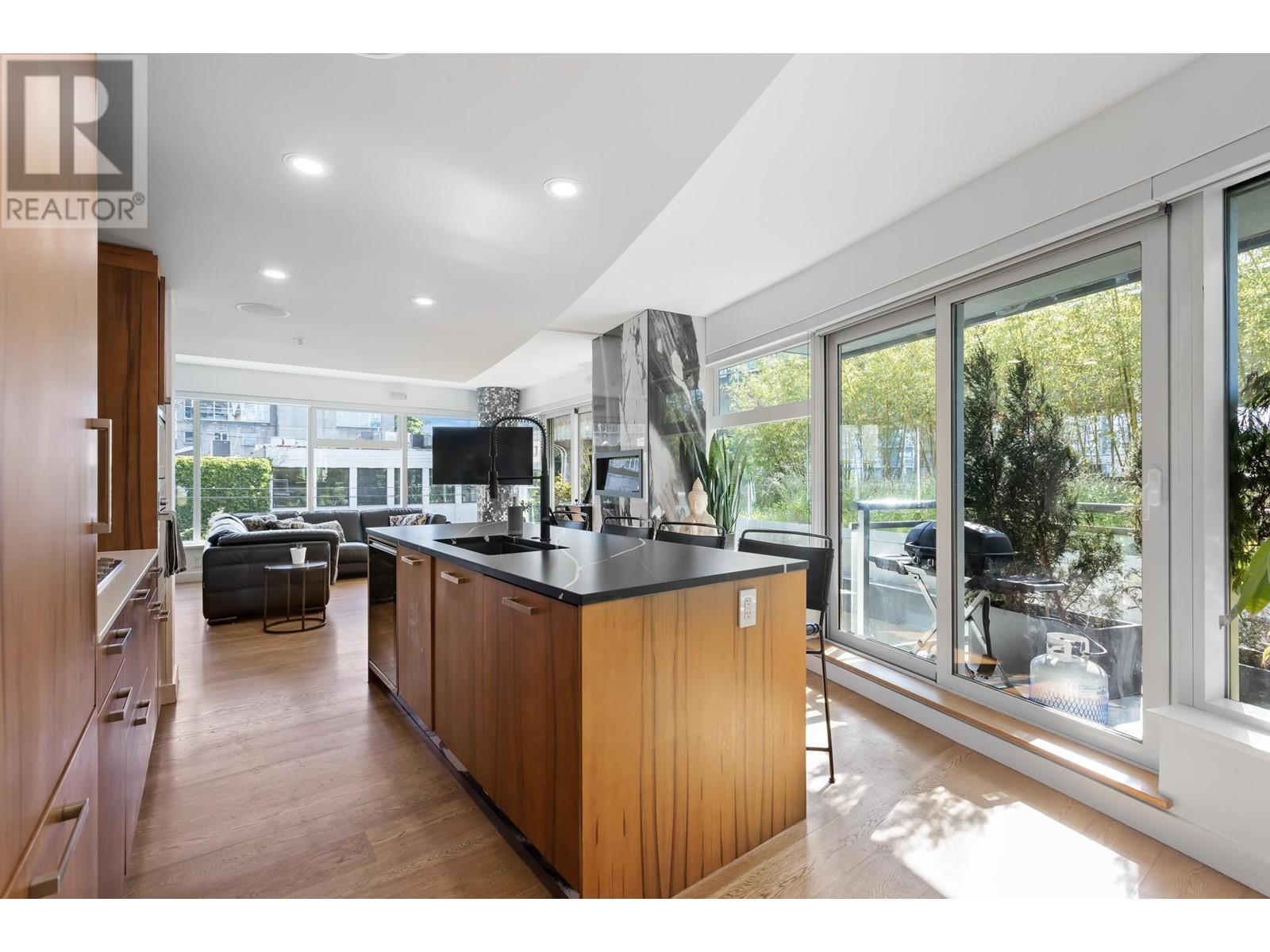 201 1565 W 6th Avenue, Vancouver, British Columbia  V6J 1R1 - Photo 10 - R2973975