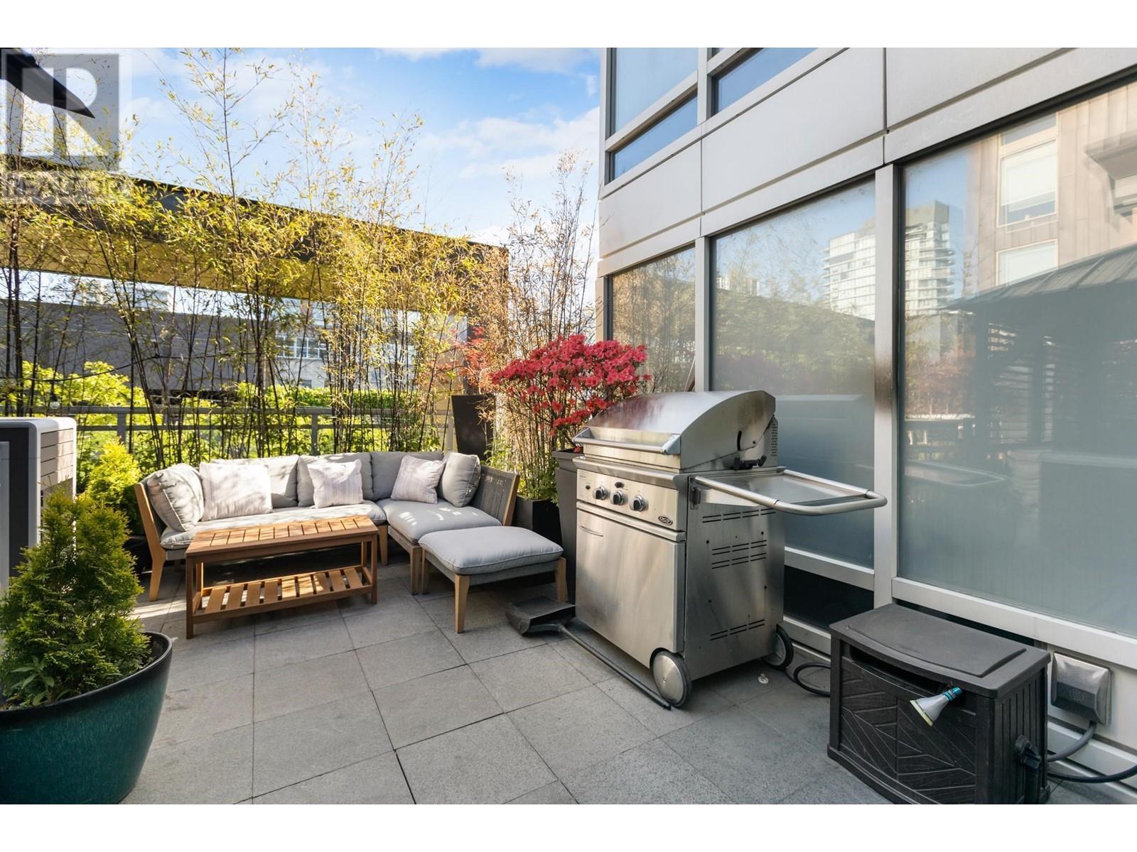 201 1565 W 6th Avenue, Vancouver, British Columbia  V6J 1R1 - Photo 33 - R2973975