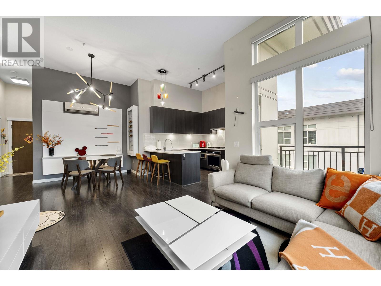 516 9388 TOMICKI AVENUE, richmond, British Columbia