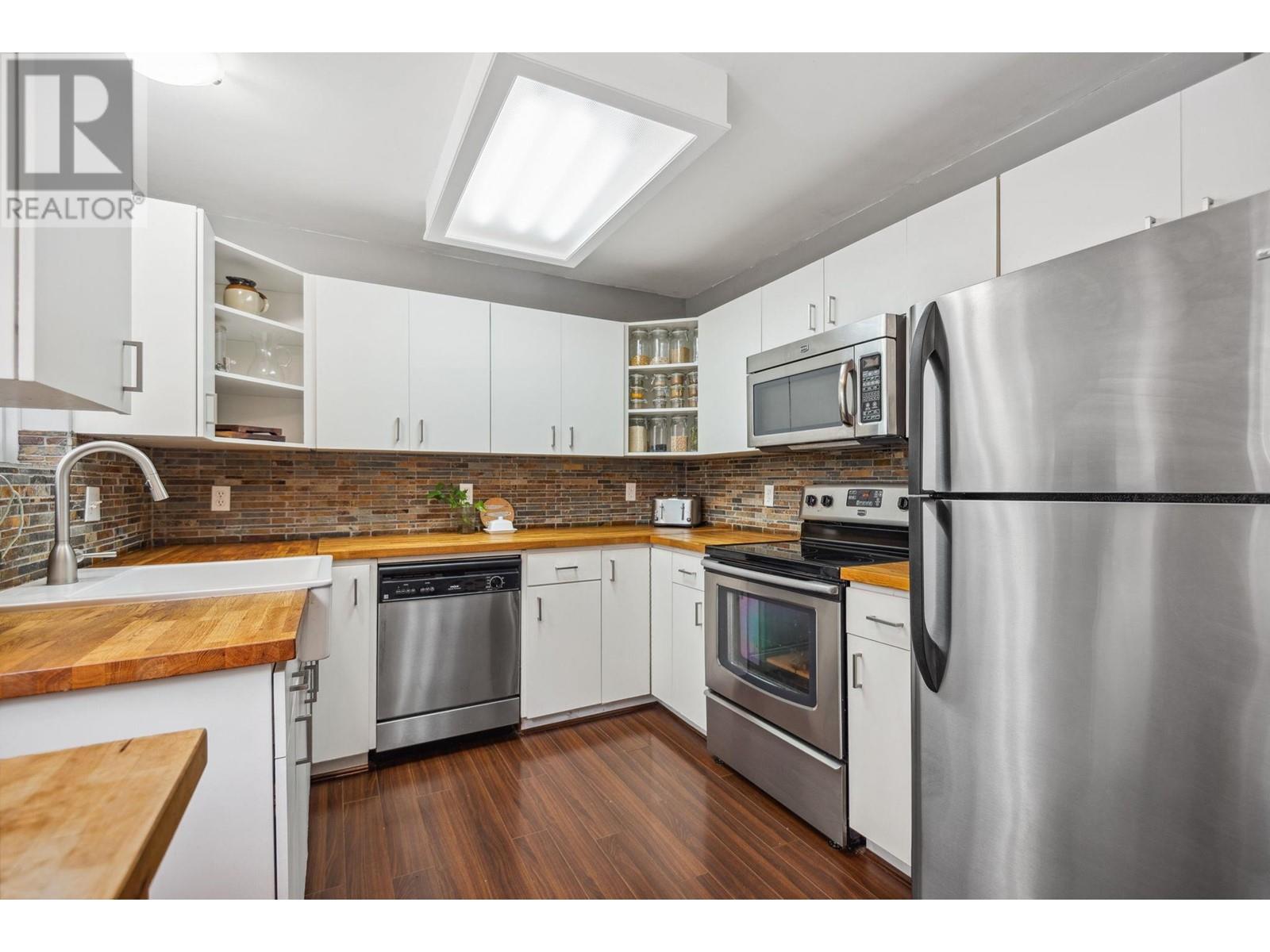 1764 Se Marine Drive, Vancouver, British Columbia  V5P 2R8 - Photo 13 - R2974012