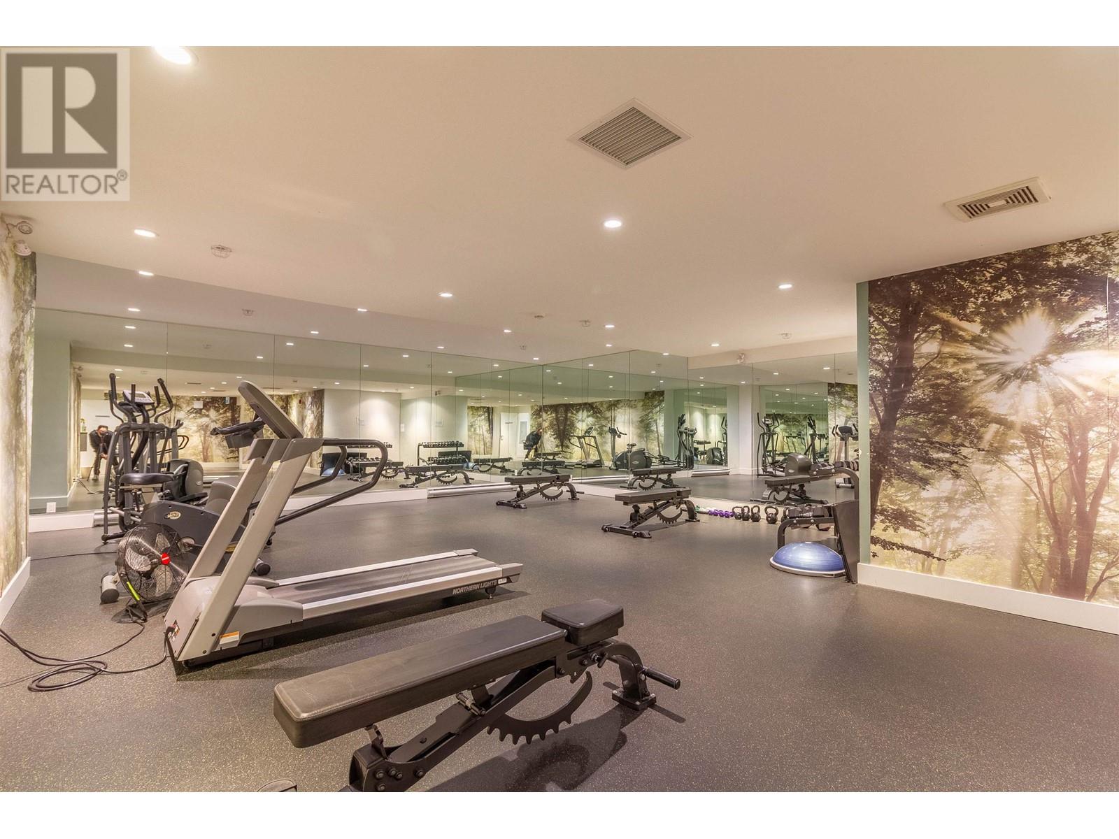 Listing Picture 22 of 30 : 510 2188 MADISON AVENUE, Burnaby / 本拿比 - 魯藝地產 Yvonne Lu Group - MLS Medallion Club Member