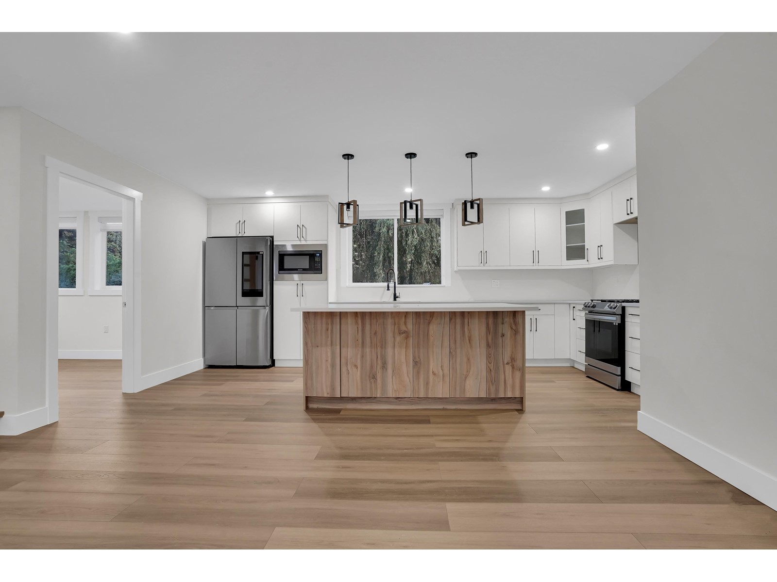 Property at 4918 198B STREET image 3
