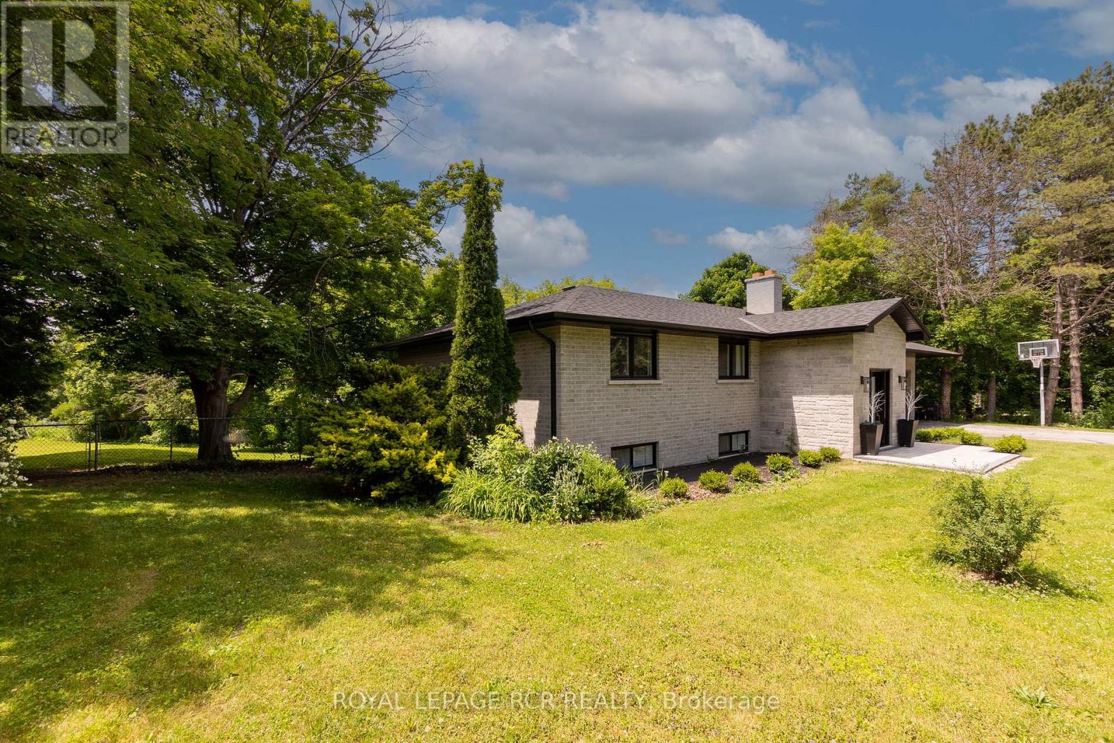 8 Cook Drive, King, Ontario  L7B 0E5 - Photo 34 - N12002742