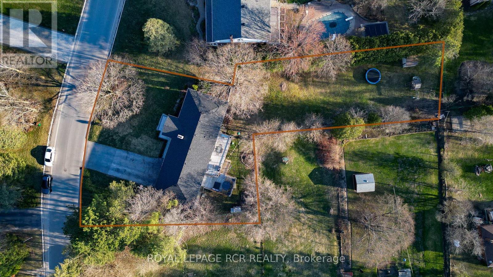 8 Cook Drive, King, Ontario  L7B 0E5 - Photo 45 - N12002742