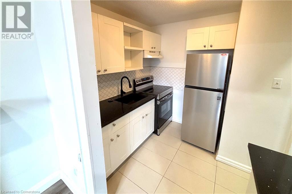 7 Foundry Street Unit# 17, Dundas, Ontario  L9H 1T9 - Photo 8 - 40703393