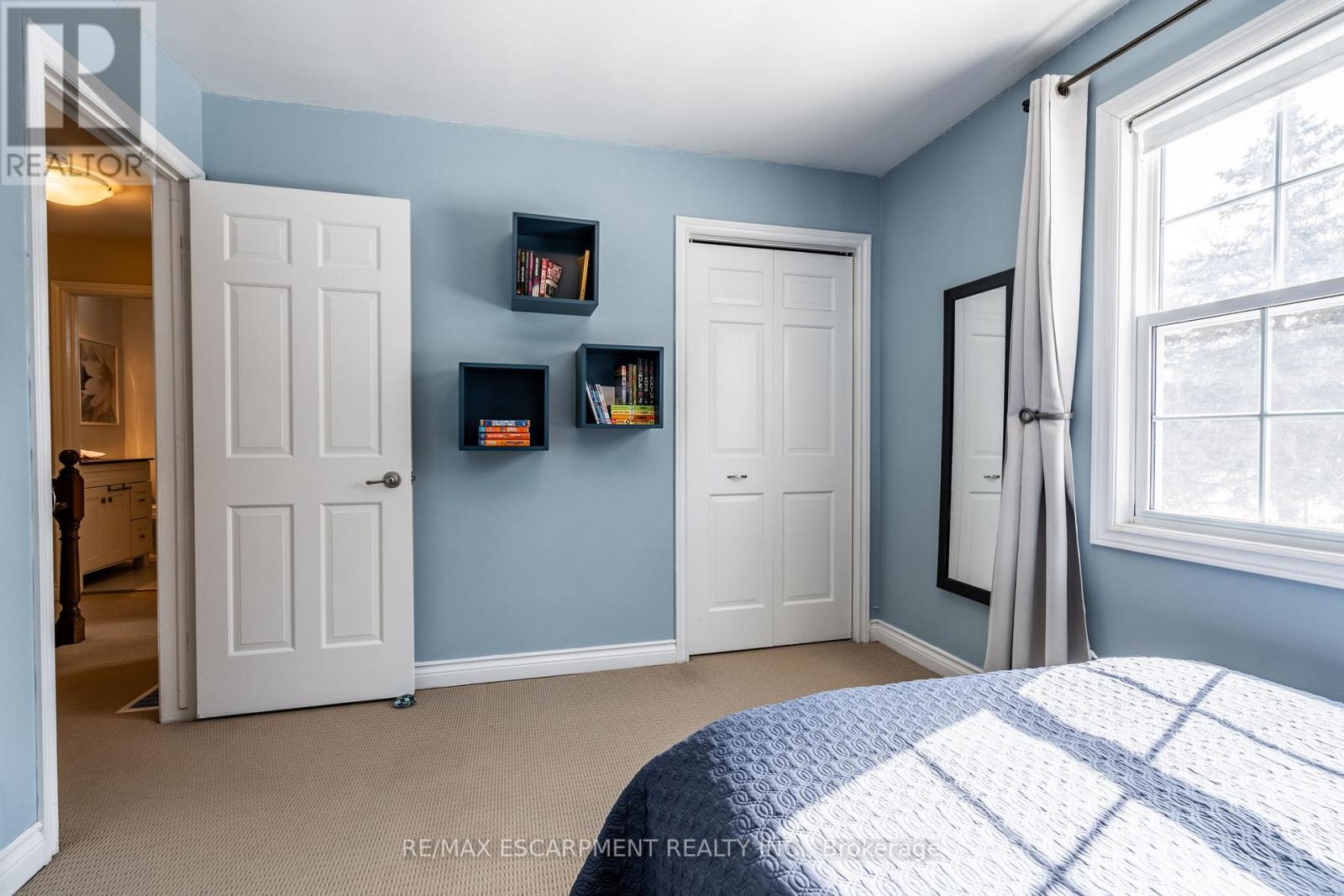 1 Acredale Drive, Hamilton (Carlisle), Ontario  L0R 1H2 - Photo 33 - X12002695