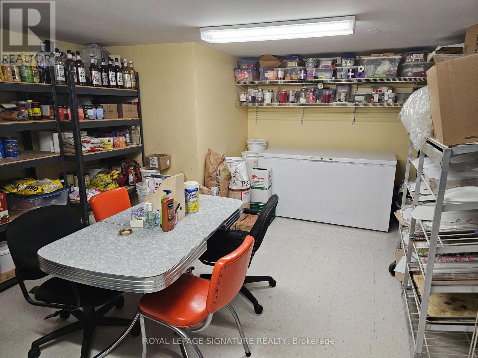 206c Queen Street S, Mississauga, Ontario  L5M 1L3 - Photo 17 - W12001686