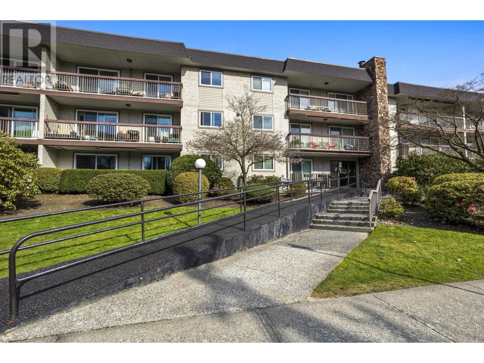 304 2381 BURY AVENUE, port coquitlam, British Columbia