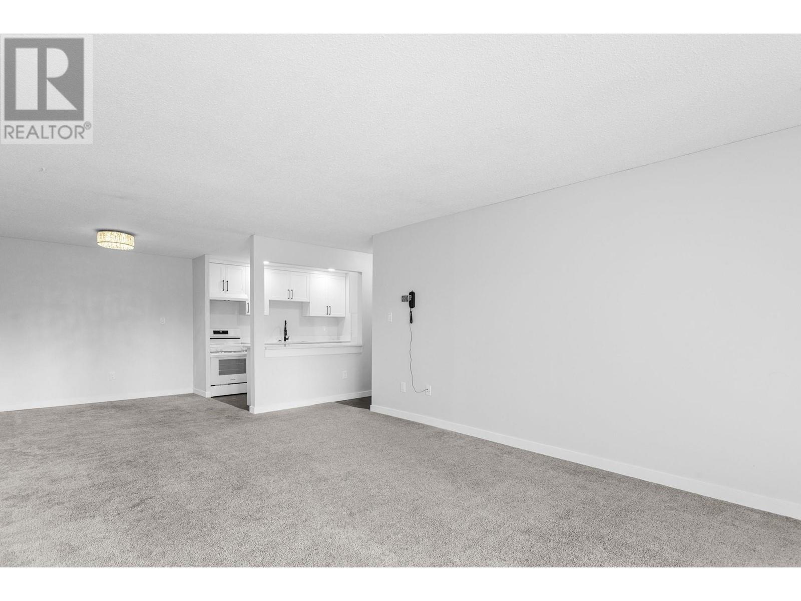 304 2381 Bury Avenue, Port Coquitlam, British Columbia  V3C 1Z9 - Photo 5 - R2972471