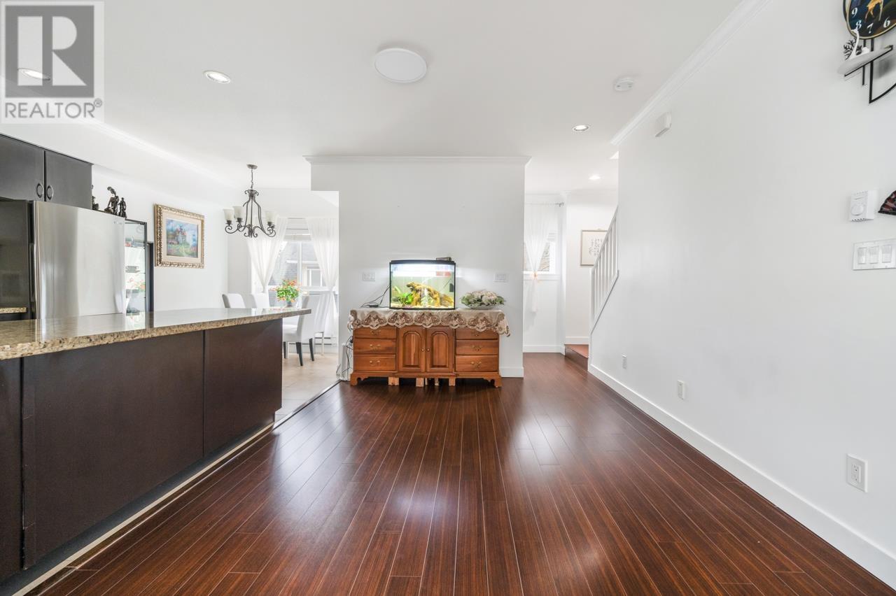 Listing Picture 4 of 24 : 2 7393 TURNILL STREET, Richmond / 烈治文 - 魯藝地產 Yvonne Lu Group - MLS Medallion Club Member