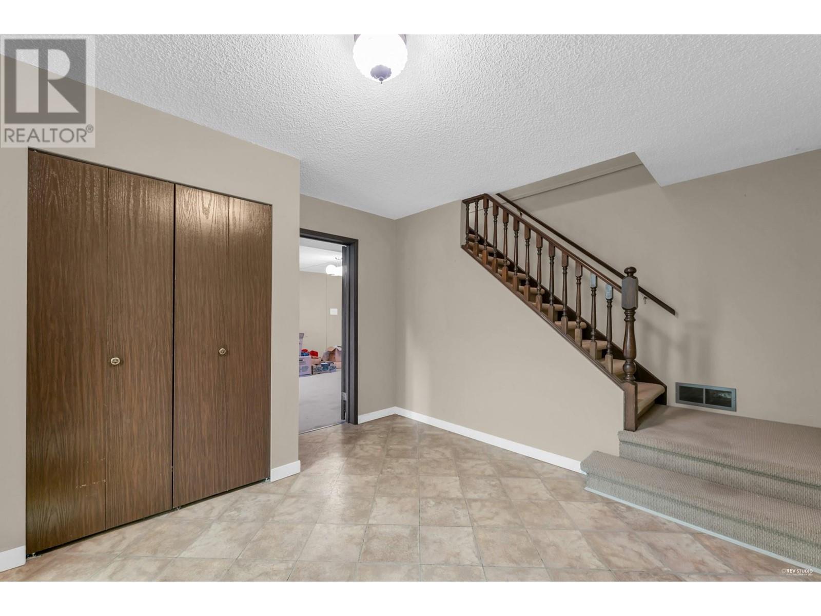3664 Lynndale Crescent, Burnaby, British Columbia  V5A 3S8 - Photo 17 - R2960268