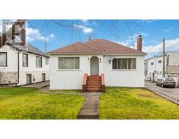 1205 LONDON STREET, New Westminster, British Columbia