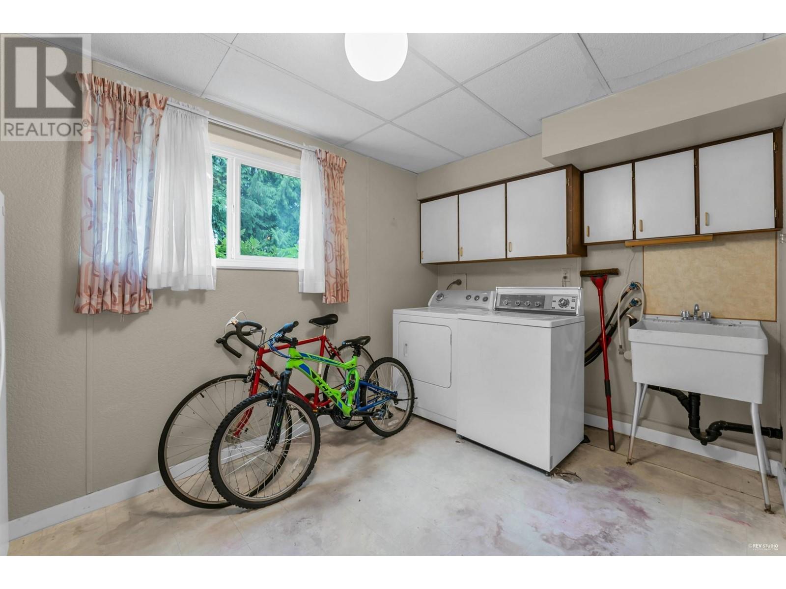 3664 Lynndale Crescent, Burnaby, British Columbia  V5A 3S8 - Photo 22 - R2960268