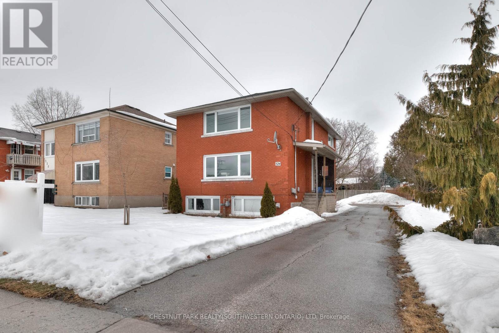 524 Krug Street, Kitchener, Ontario  N2B 1L6 - Photo 2 - X12002813