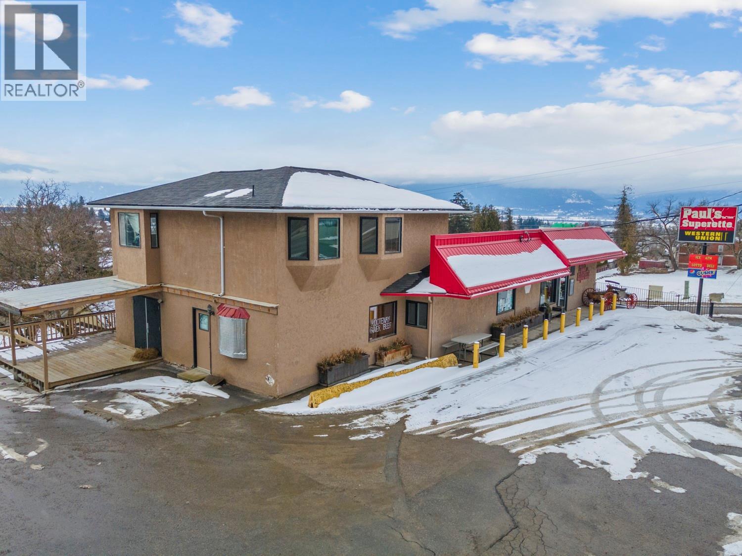 2005 Canyon Street, Creston, British Columbia V0B 1G0 - Photo 1 - 10337437