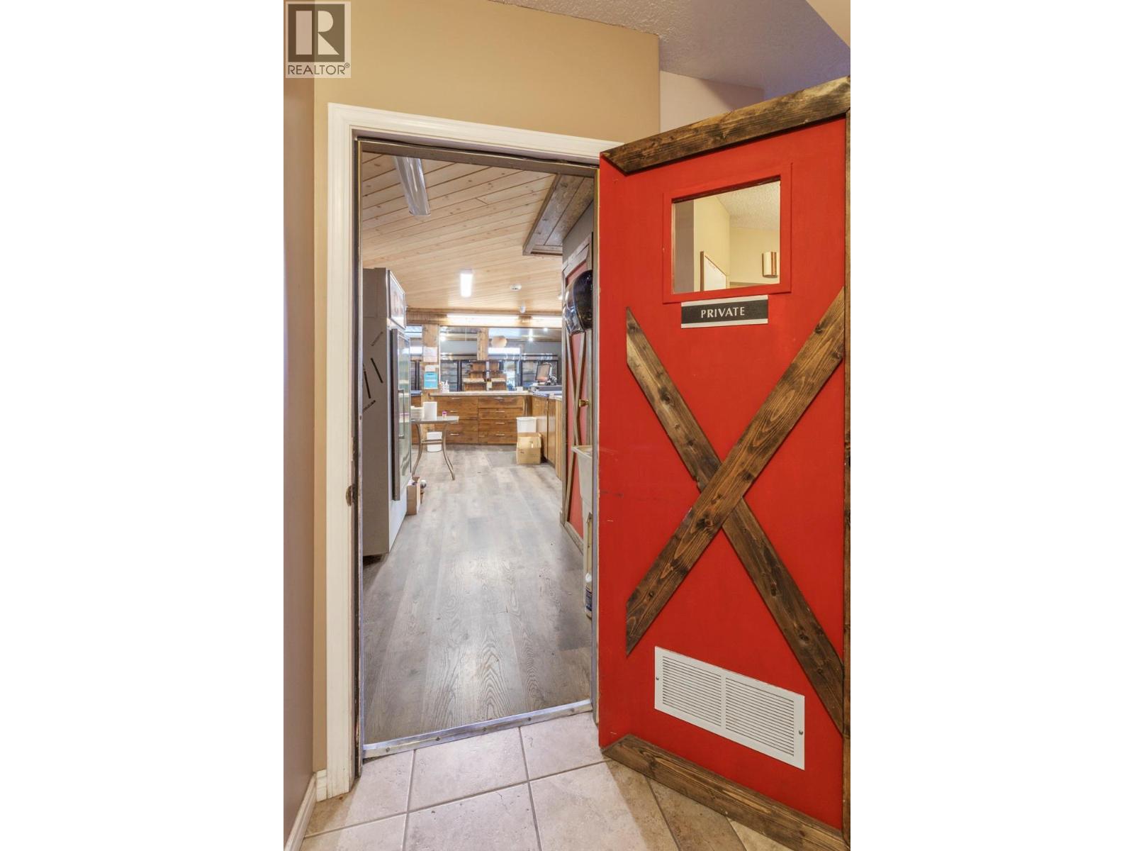 2005 Canyon Street, Creston, British Columbia V0B 1G0 - Photo 12 - 10337437