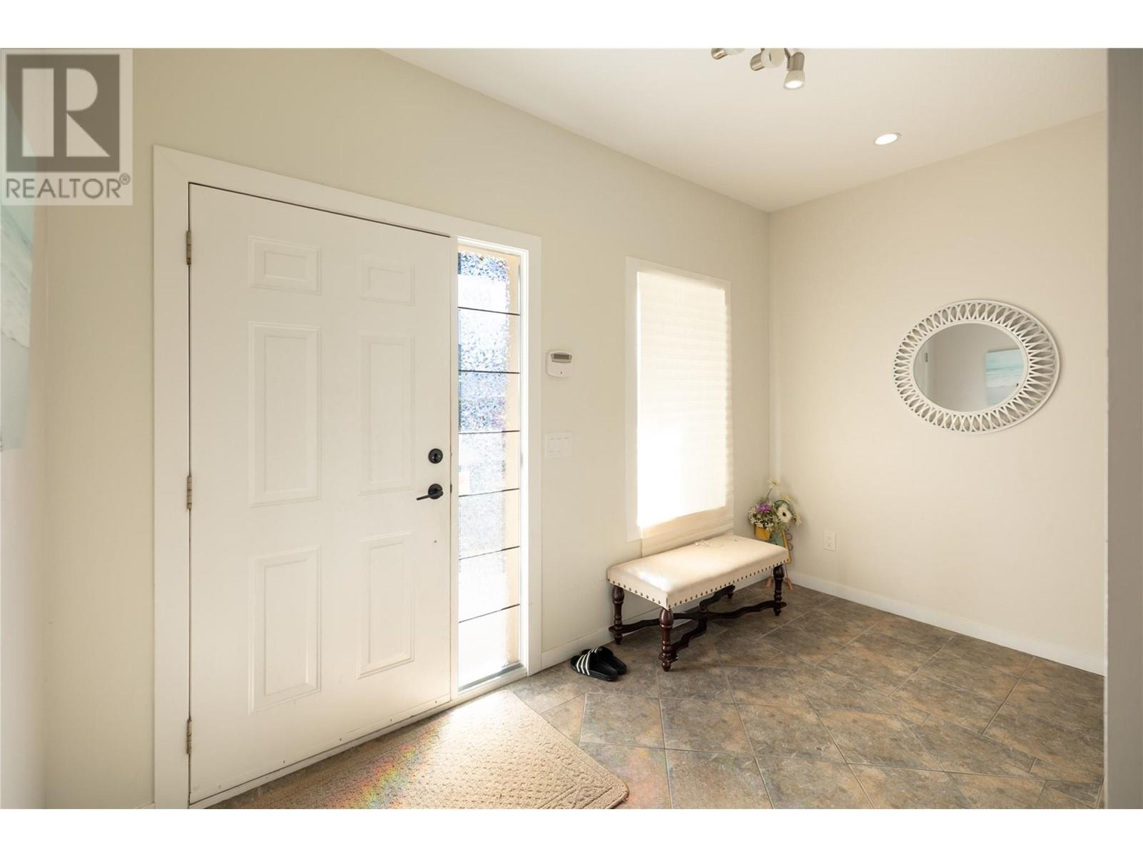 622 Wardlaw Avenue, Kelowna, British Columbia  V1Y 5B7 - Photo 16 - 10336132