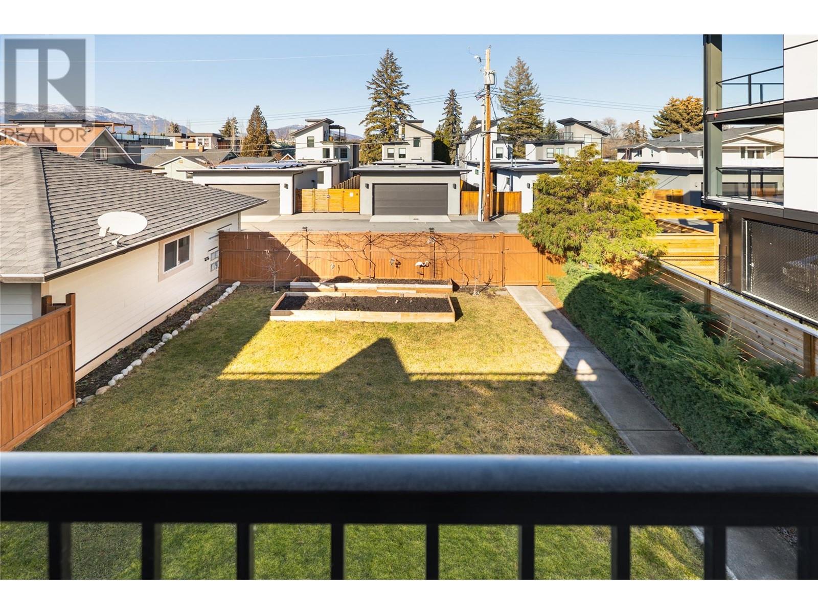 622 Wardlaw Avenue, Kelowna, British Columbia  V1Y 5B7 - Photo 8 - 10336132