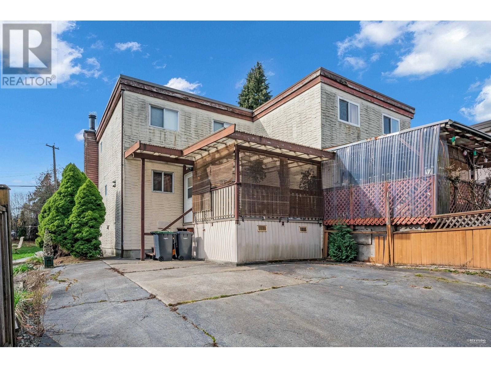 770 Clarke Road, Coquitlam, British Columbia  V3J 3Y4 - Photo 31 - R2974090
