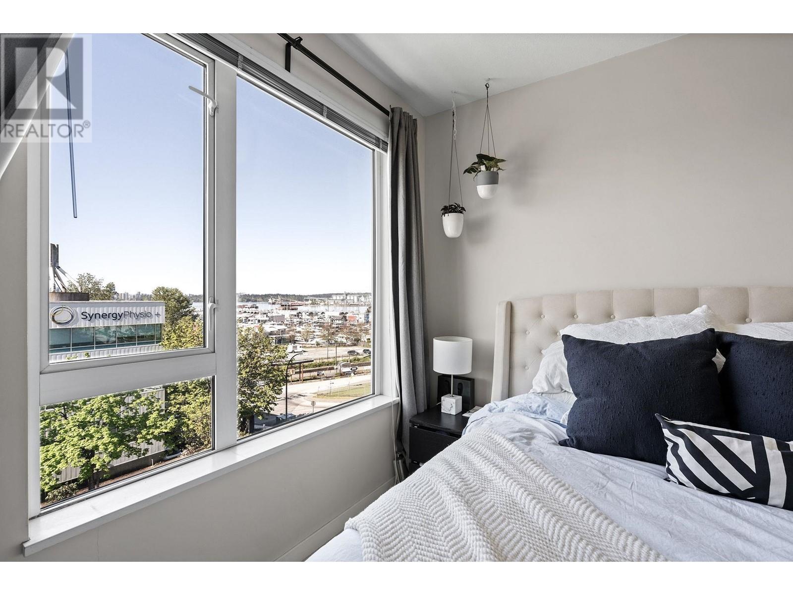 306 277 W 1st Street, North Vancouver, British Columbia  V7M 0E8 - Photo 16 - R2974101