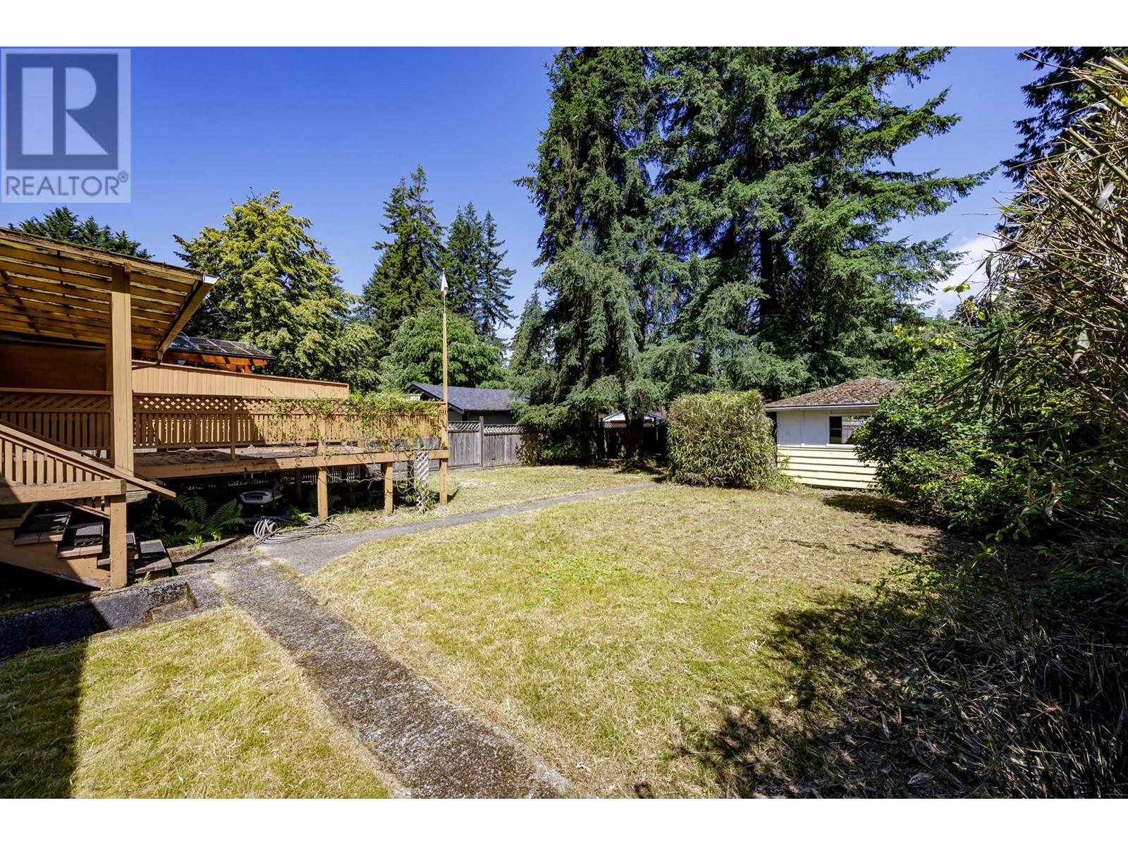 1140 W 21st Street, North Vancouver, British Columbia  V7P 2C8 - Photo 7 - R2974061