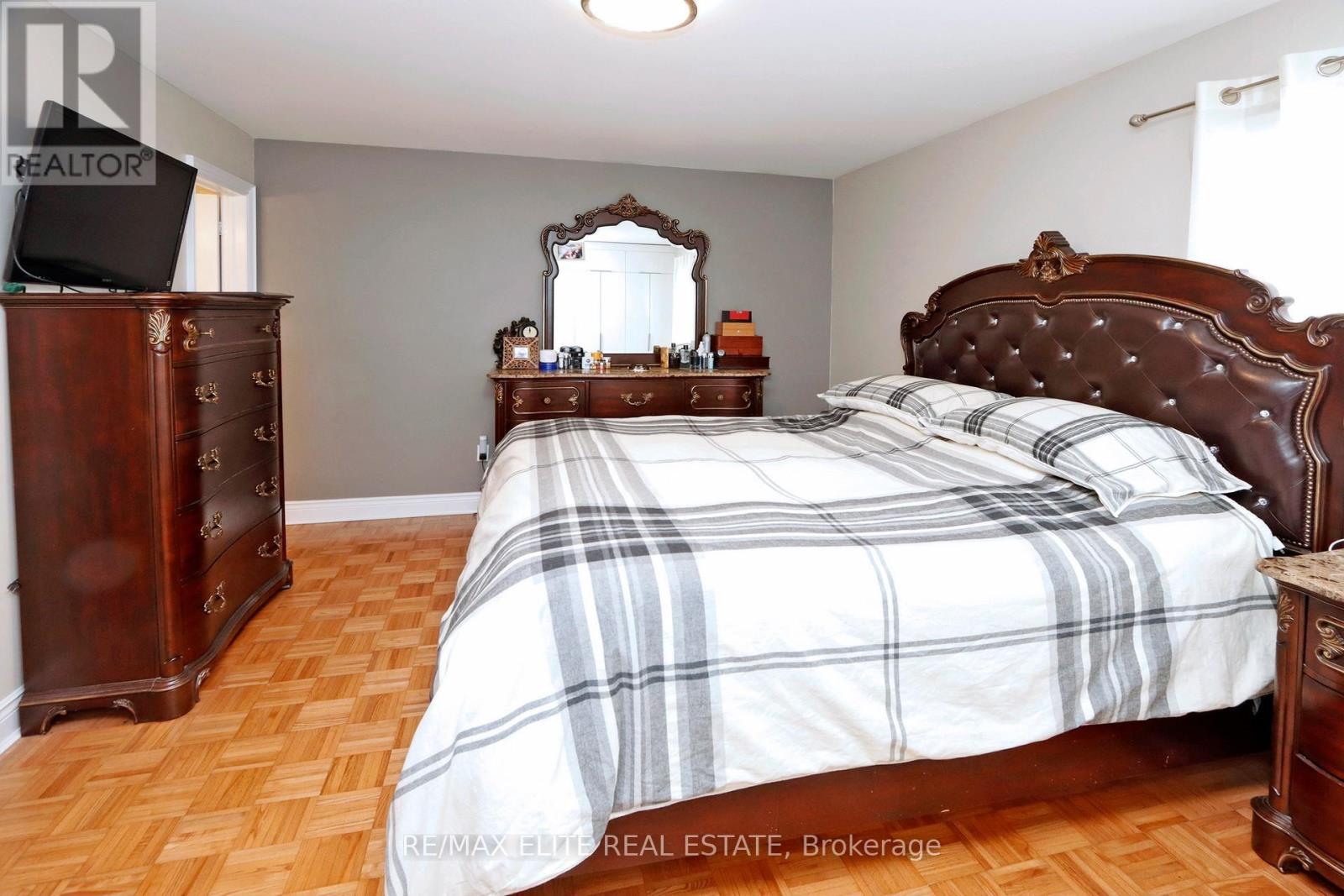 93 Benson Avenue, Richmond Hill, Ontario  L4C 4E5 - Photo 28 - N12002906