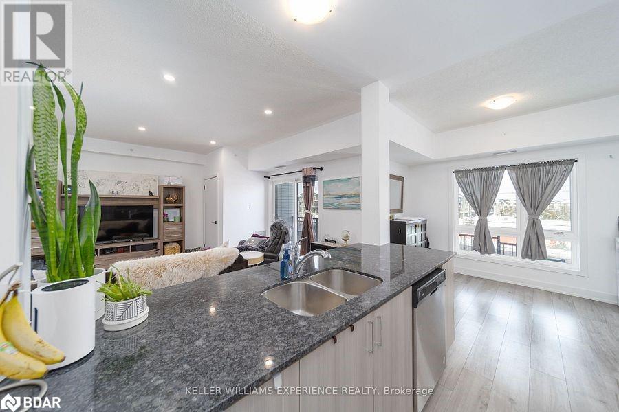 4 Spice Way Way Unit# 102, Barrie, Ontario  L9J 0M2 - Photo 7 - 40703707