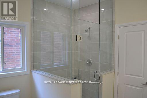 32 Revol Road, Penetanguishene, Ontario  L9M 0W8 - Photo 10 - S12002901