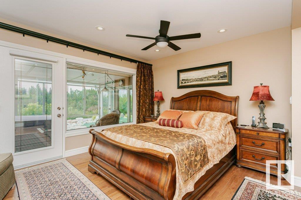 Property at 1 DONSDALE CR NW image 1