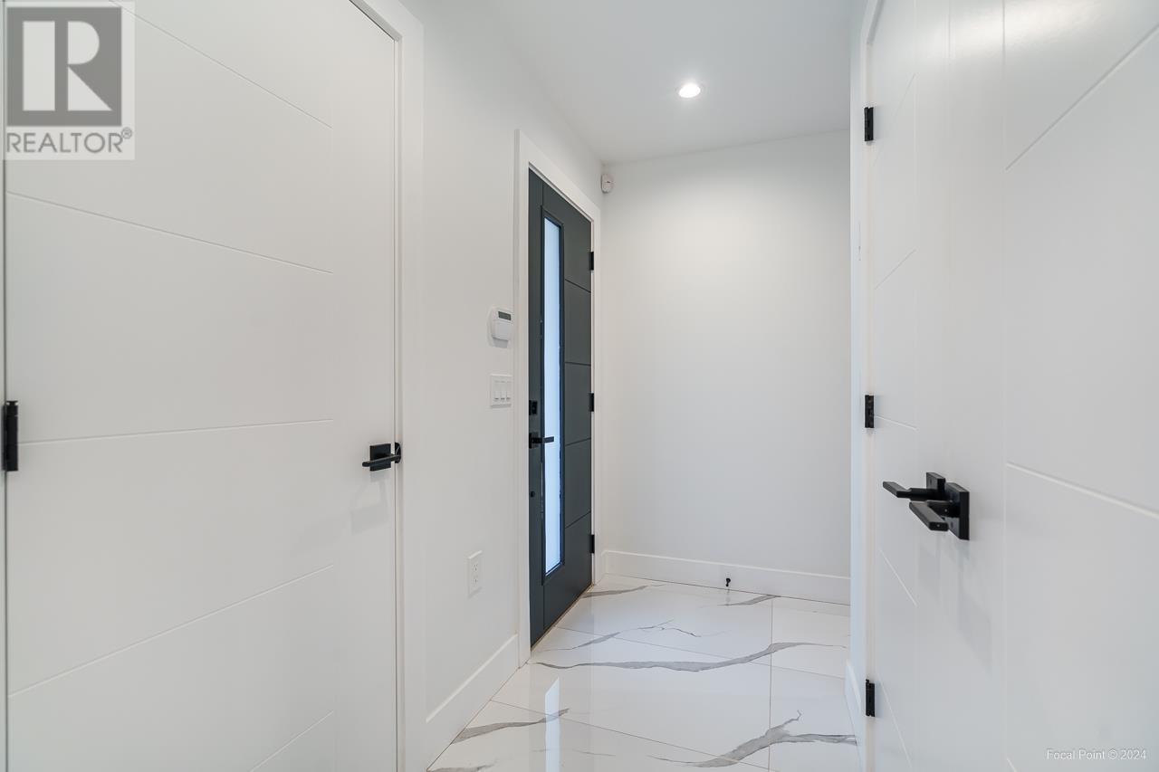 3087 Royal Oak Avenue, Burnaby, British Columbia  V5G 1C8 - Photo 19 - R2973253