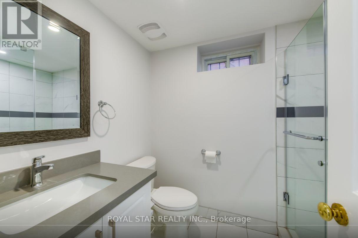 459 Ceremonial Drive, Mississauga, Ontario  L5R 2S6 - Photo 14 - W11967052