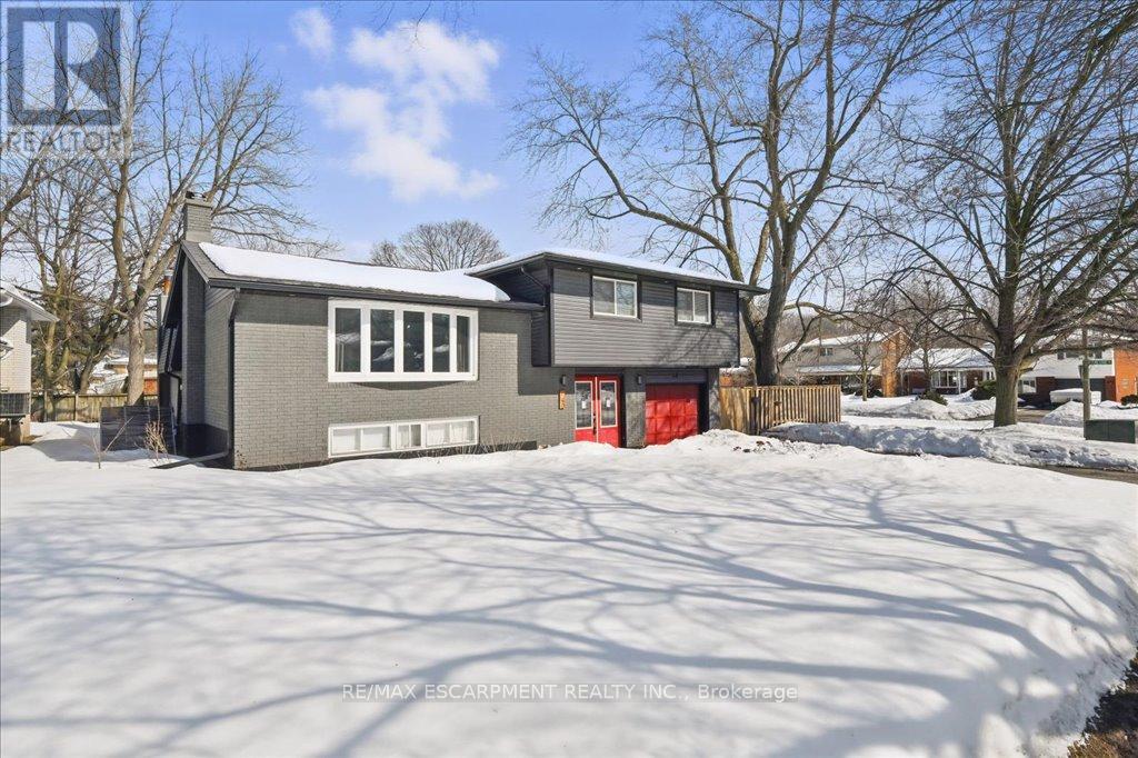 Property at 40 TERRYSTONE WALK image 3