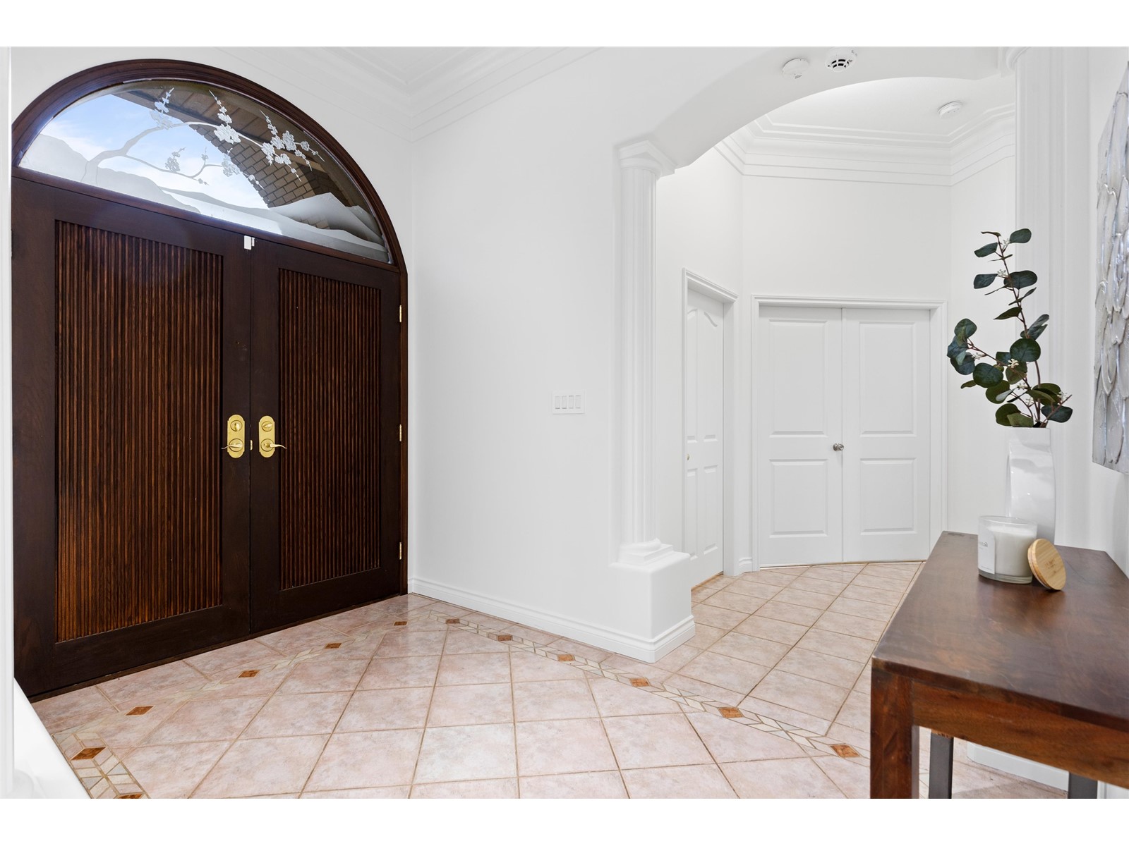Property at 5945 153 STREET image 5