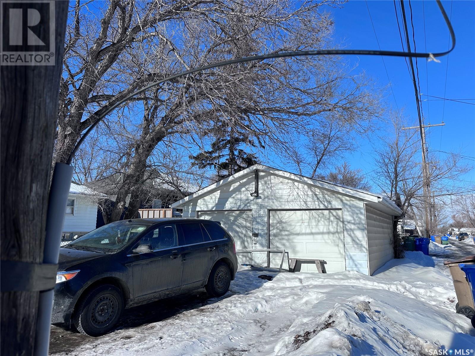 Property at 1175 Wallace STREET image 3
